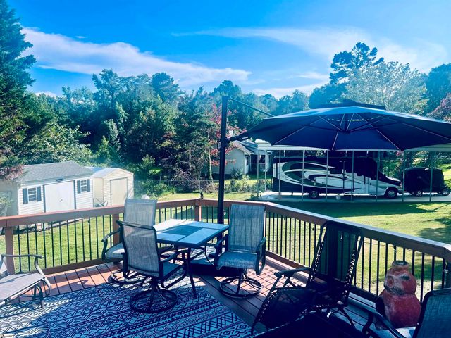 201 Cox Ridge Court, Travelers Rest, SC 29690