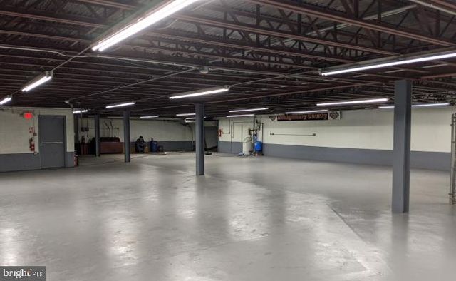 1217 TROOPER, Audubon, PA 19403