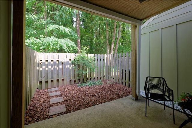 2179 Surrey Court SE, Marietta, GA 30067