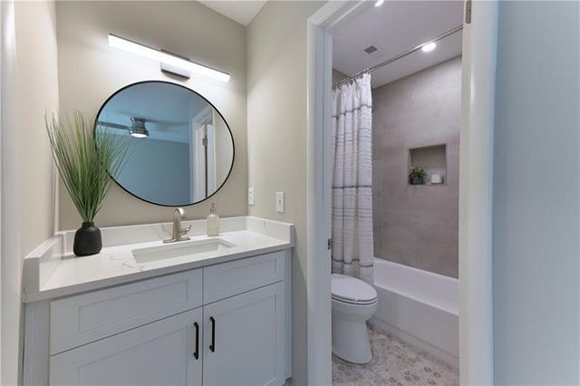 2179 Surrey Court SE, Marietta, GA 30067
