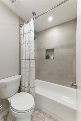 2179 Surrey Court SE, Marietta, GA 30067