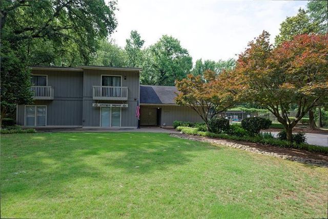 2179 Surrey Court SE, Marietta, GA 30067