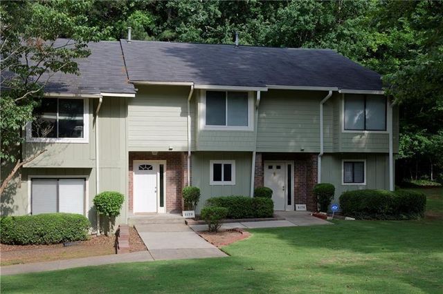 2179 Surrey Court SE, Marietta, GA 30067