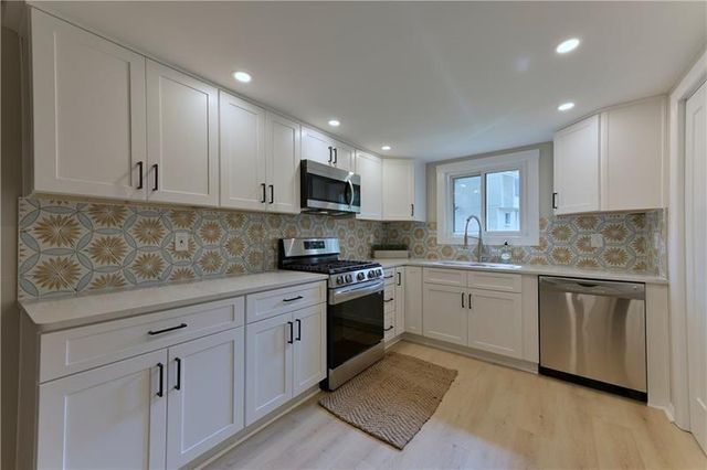 2179 Surrey Court SE, Marietta, GA 30067