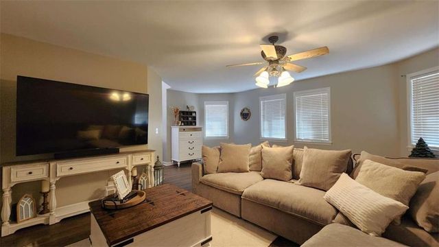 105 Candlewood Path, Dallas, GA 30157