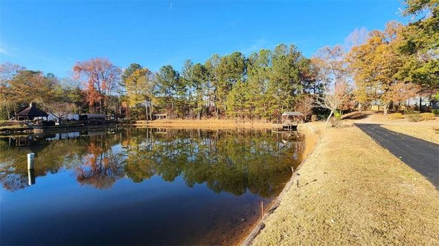 105 Candlewood Path, Dallas, GA 30157