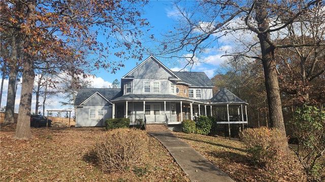 105 Candlewood Path, Dallas, GA 30157