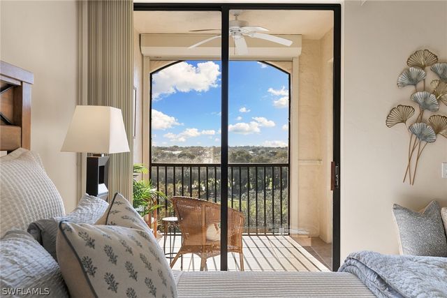 7008 Pelican Bay BLVD H502, Naples, FL 34108