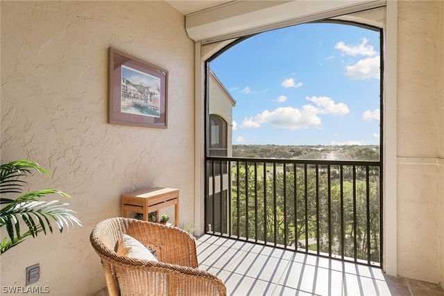 7008 Pelican Bay BLVD H502, Naples, FL 34108