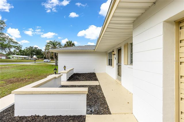 201 MARION OAKS LANE, Ocala, FL 34473