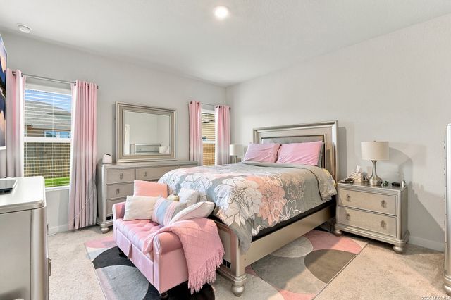 10738 GILMORE GDN, Converse, TX 78109
