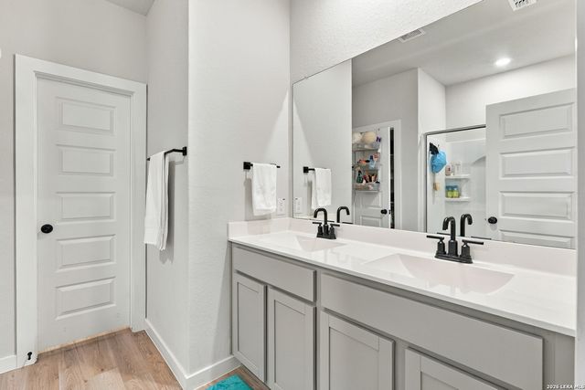 10738 GILMORE GDN, Converse, TX 78109