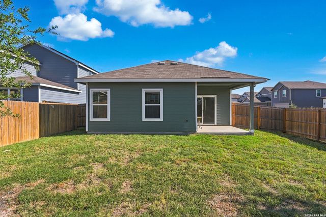 10738 GILMORE GDN, Converse, TX 78109