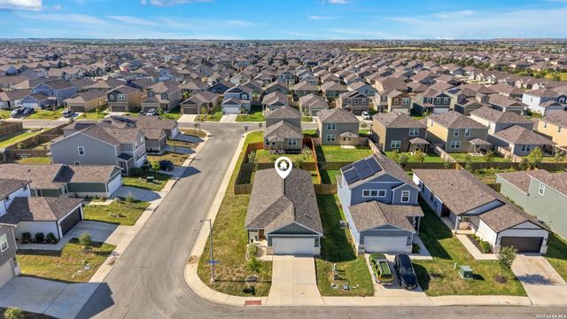10738 GILMORE GDN, Converse, TX 78109