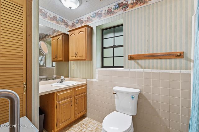 2221 TREASURE POINT Road, Green Cove Springs, FL 32043
