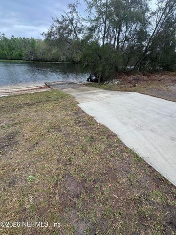2221 TREASURE POINT Road, Green Cove Springs, FL 32043