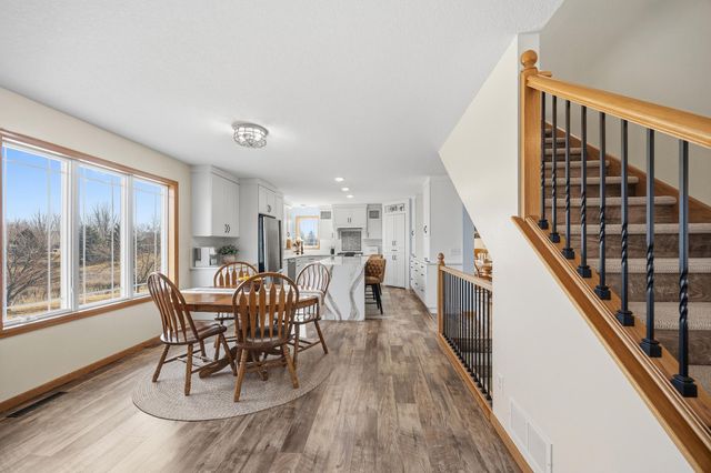 120 Callaway Court, Mankato, MN 56001