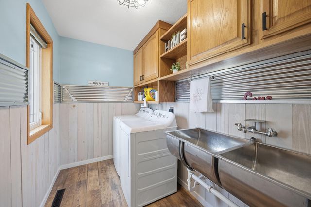 120 Callaway Court, Mankato, MN 56001