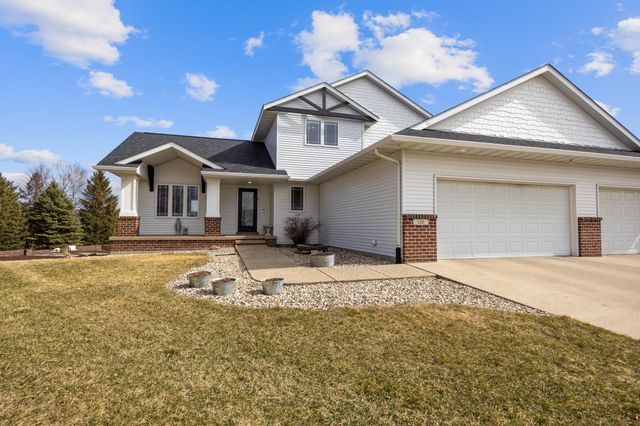 120 Callaway Court, Mankato, MN 56001