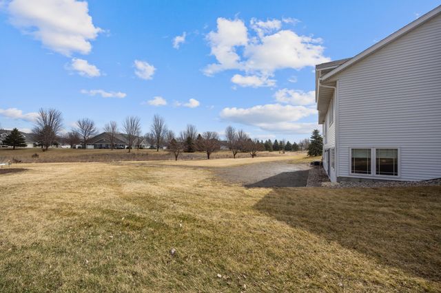 120 Callaway Court, Mankato, MN 56001