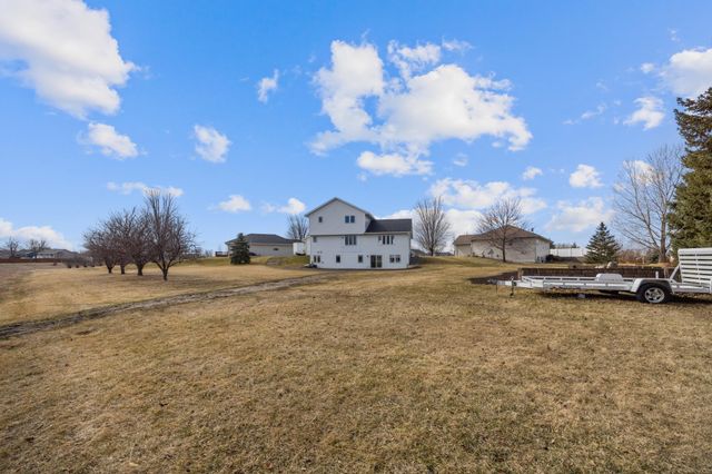 120 Callaway Court, Mankato, MN 56001