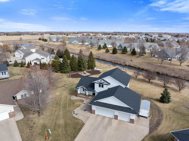 120 Callaway Court, Mankato, MN 56001
