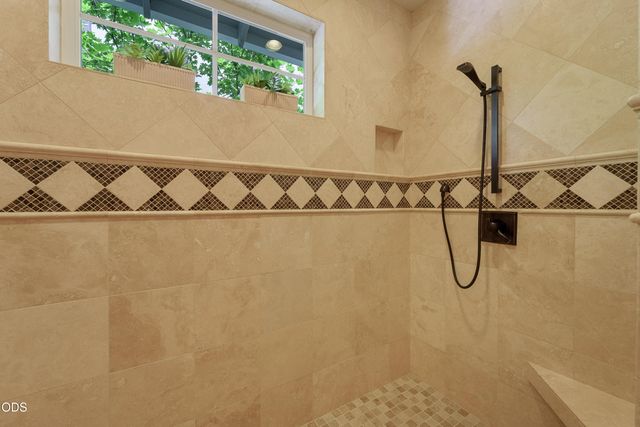20385 Penhollow Lane, Bend, OR 97702