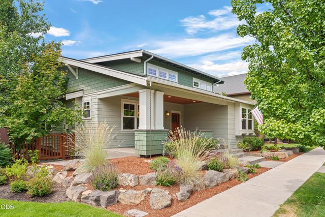 20385 Penhollow Lane, Bend, OR 97702