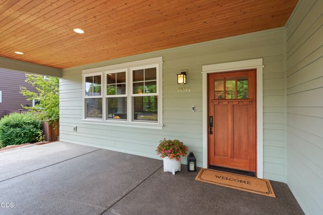 20385 Penhollow Lane, Bend, OR 97702