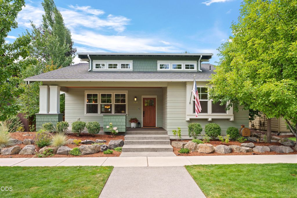 20385 Penhollow Lane, Bend, OR 97702