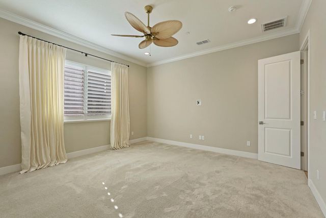 3040 Carrousel St, Lodi, CA 95242