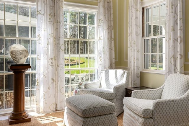 4 Claybrook Rd, Dover, MA 02030