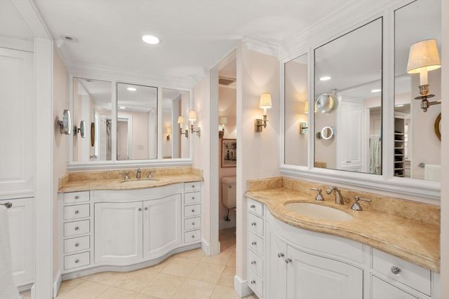 4 Claybrook Rd, Dover, MA 02030