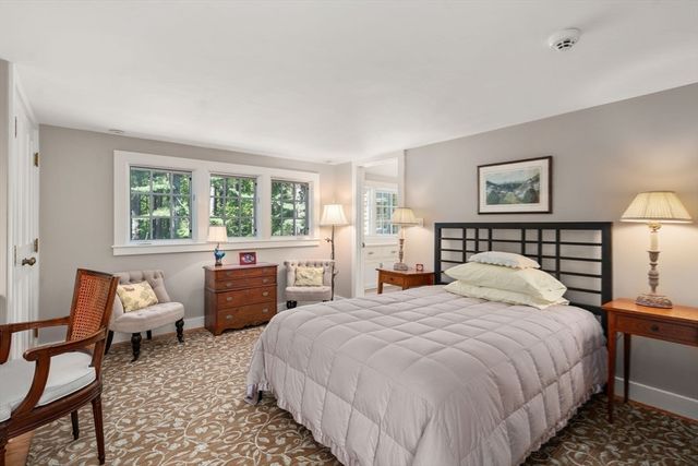 4 Claybrook Rd, Dover, MA 02030