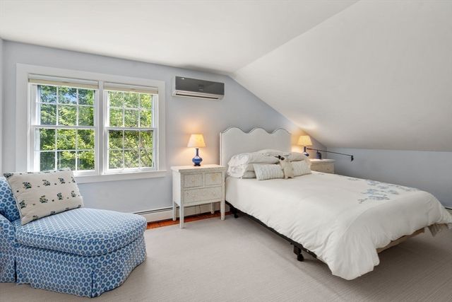 4 Claybrook Rd, Dover, MA 02030