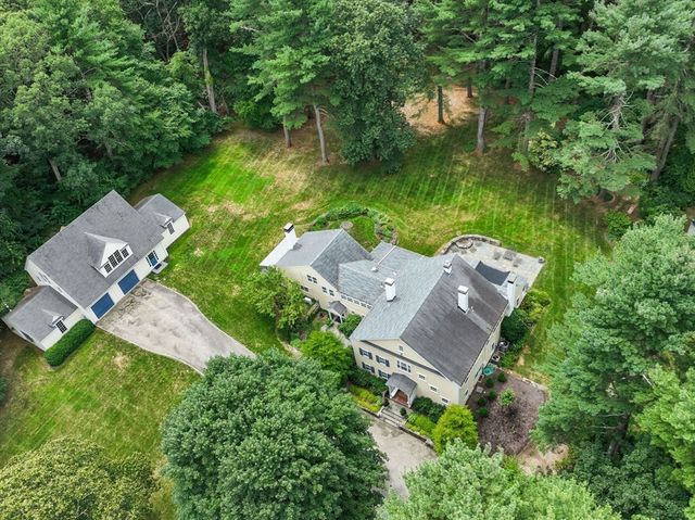 4 Claybrook Rd, Dover, MA 02030