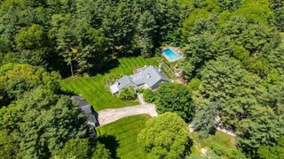 4 Claybrook Rd, Dover, MA 02030