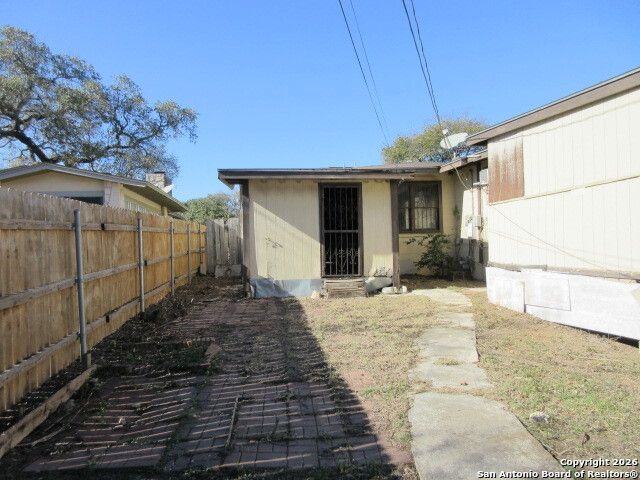 446 Concord, San Antonio, TX 78201