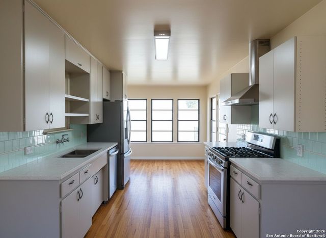 446 Concord, San Antonio, TX 78201