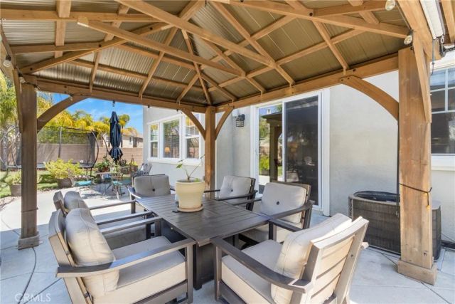 31994 Whitetail Lane, Temecula, CA 92592