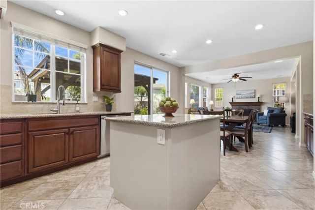 31994 Whitetail Lane, Temecula, CA 92592