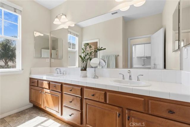 31994 Whitetail Lane, Temecula, CA 92592
