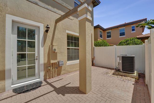 1326 SW 147TH Terrace, Pembroke Pines, FL 33027