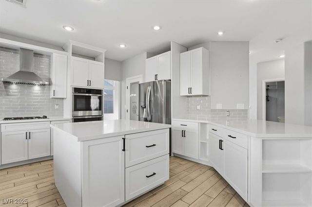 7816 Red Leaf Drive, Las Vegas, NV 89131