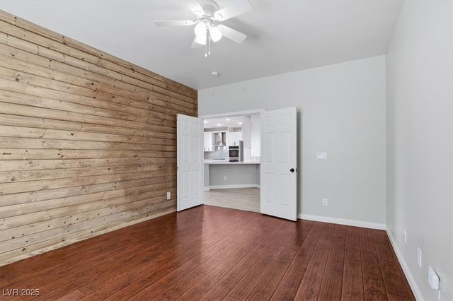 7816 Red Leaf Drive, Las Vegas, NV 89131