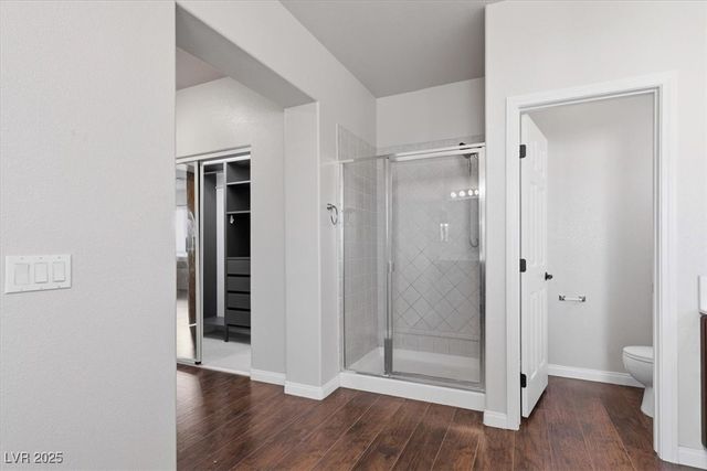 7816 Red Leaf Drive, Las Vegas, NV 89131