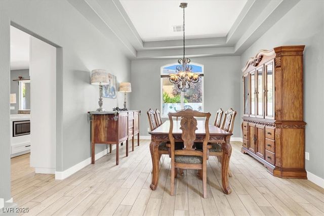 7816 Red Leaf Drive, Las Vegas, NV 89131