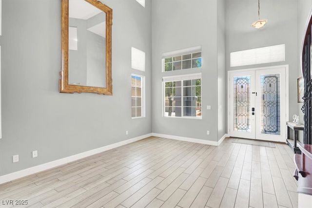 7816 Red Leaf Drive, Las Vegas, NV 89131