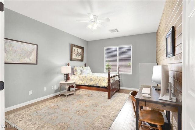 7816 Red Leaf Drive, Las Vegas, NV 89131