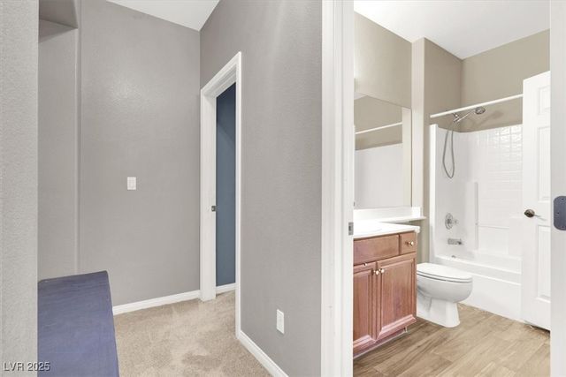 7816 Red Leaf Drive, Las Vegas, NV 89131